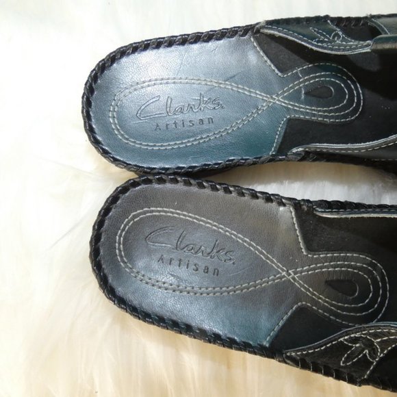 NEW Clarks Black Slide Sandals Size 7N - Picture 9 of 11